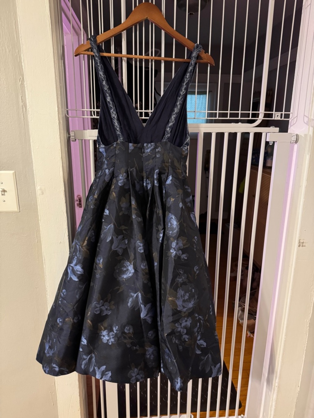 ✨ Anthropologie V-Neck Velvet Jacquard A-Line Midi Dress Sz 2P - Picture 6 of 9